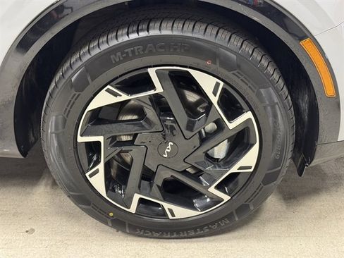 Used 2023 Kia Sportage SX AWD/4WD image 9