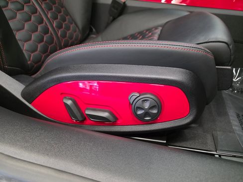 Used 2019 Audi TT RS image 35