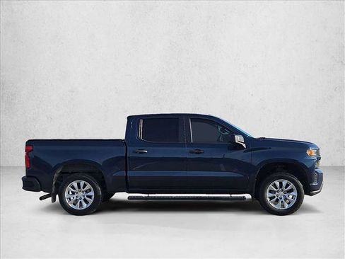 Used 2021 Chevrolet Silverado 1500 Custom image 4