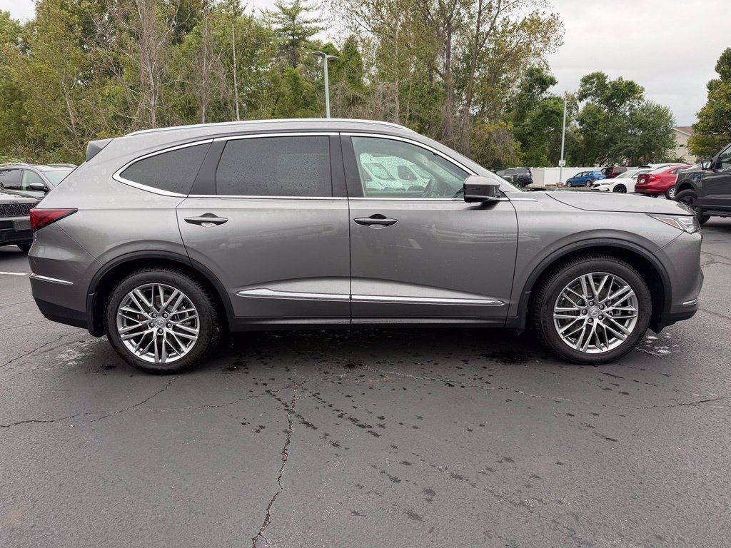 Used 2024 Acura MDX w/ Advance Package AWD/4WD image 5