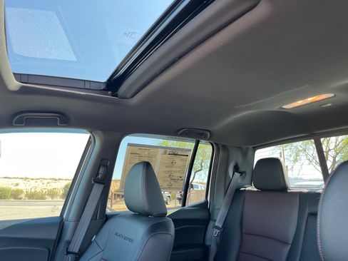 Used 2024 Honda Ridgeline Black Edition image 28