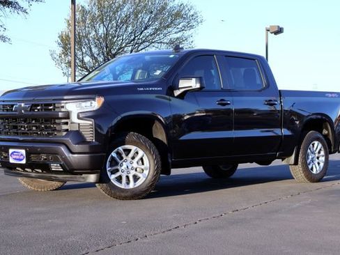 Used 2024 Chevrolet Silverado 1500 RST w/ Convenience Package II image 22