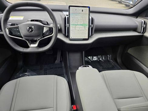New 2026 Volvo EX30 Plus image 18
