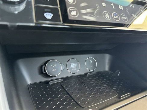 Used 2025 Genesis G70 3.3T Advanced w/ Sport Prestige Package RWD image 35