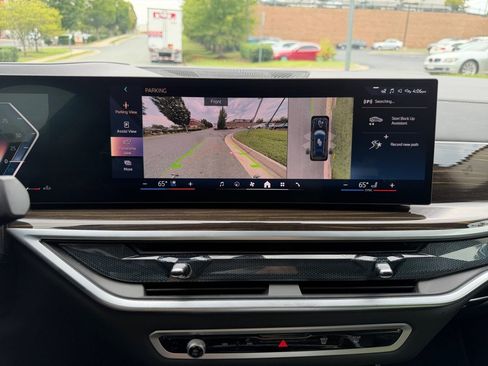 Used 2026 BMW X7 xDrive40i AWD/4WD image 19