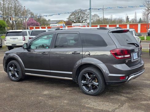 Used 2018 Dodge Journey Crossroad image 32