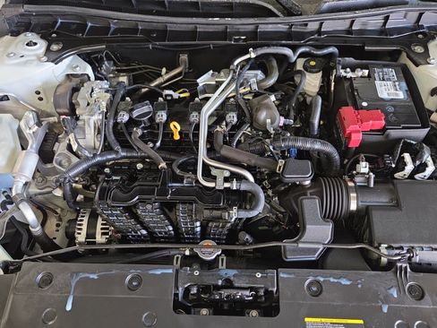 Used 2023 Nissan Altima 2.5 SR image 15