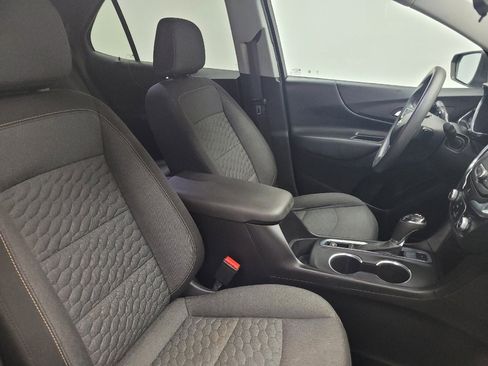 Used 2020 Chevrolet Equinox LT image 21