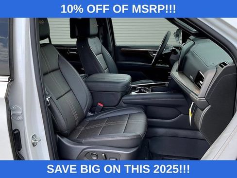 New 2025 Chevrolet Tahoe High Country AWD/4WD image 11