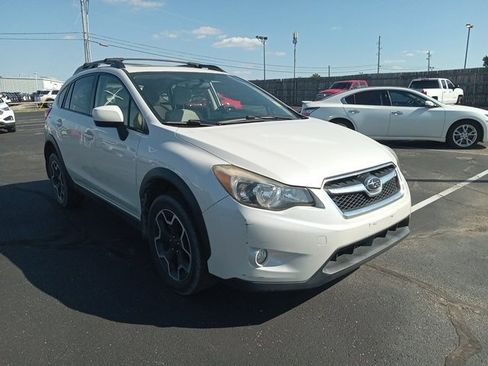 Used 2014 Subaru Crosstrek 2.0i Premium w/ Moonroof Package image 1