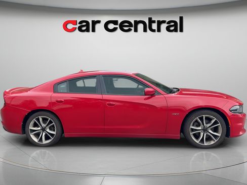 Used 2015 Dodge Charger R/T RWD image 4