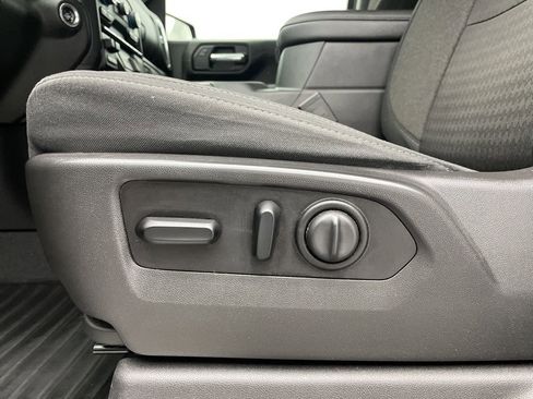 Used 2020 Chevrolet Silverado 1500 LT Trail Boss image 23