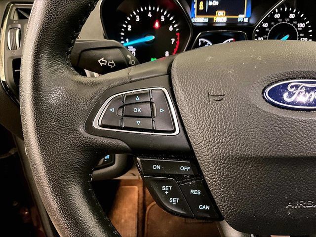 Used 2018 Ford Escape SEL AWD/4WD image 17