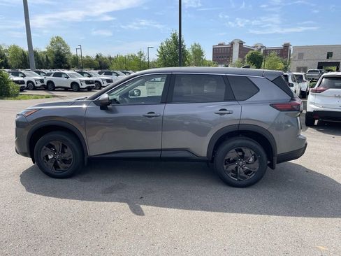 New 2026 Nissan Rogue SV w/ Cold Weather Package AWD/4WD image 6