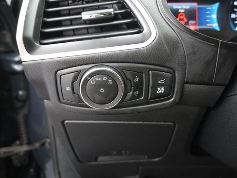 Certified 2024 Ford Edge SEL w/ Convenience Package AWD/4WD image 19
