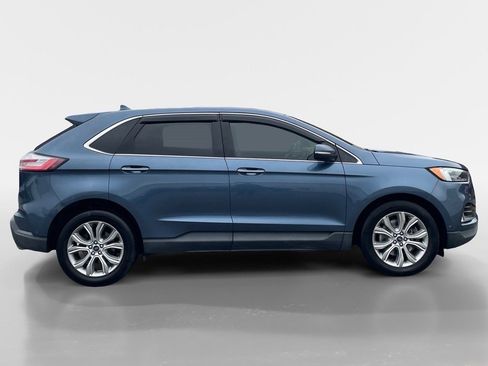 Certified 2019 Ford Edge Titanium w/ Equipment Group 301A image 6