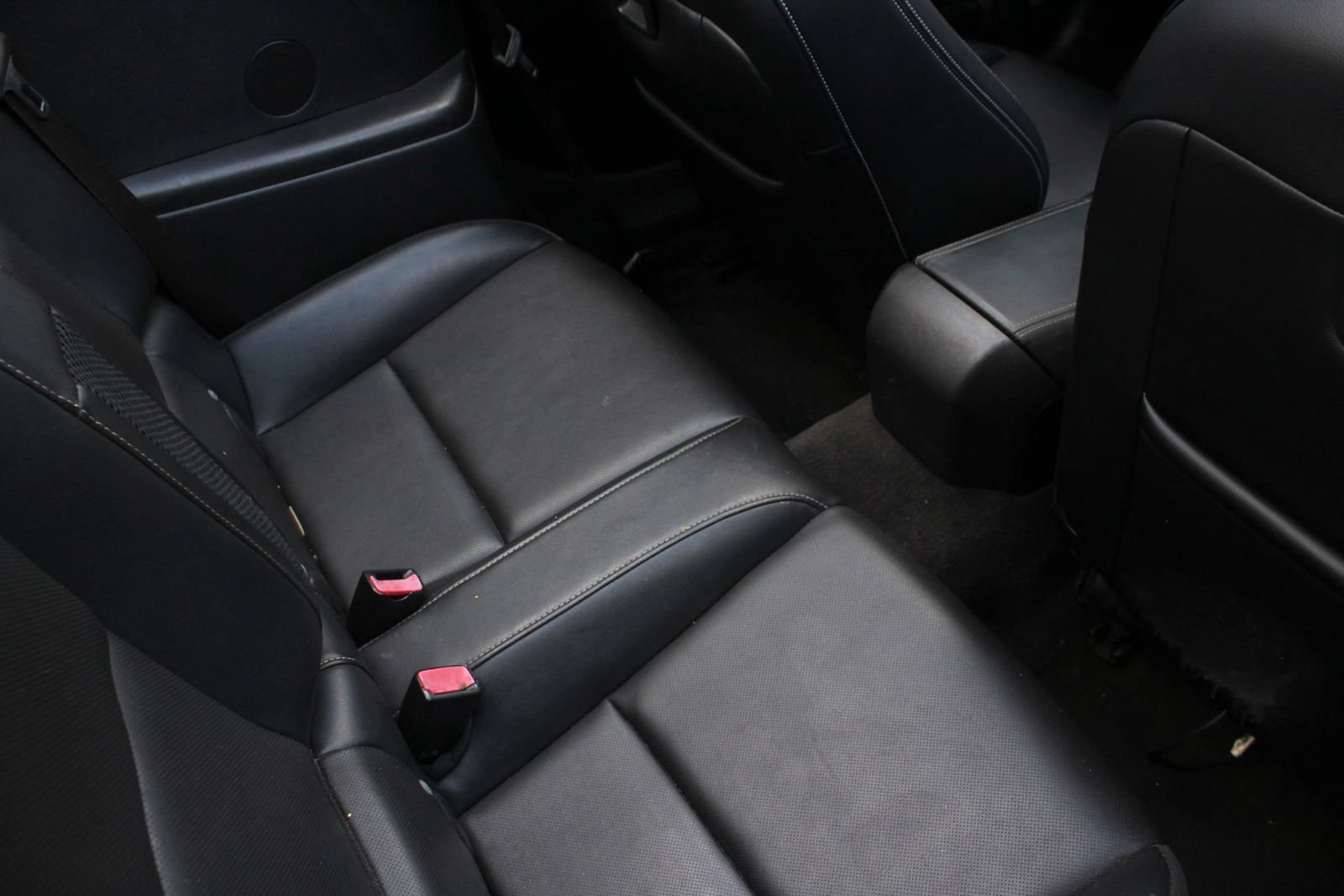 Used 2012 Chevrolet Camaro SS RWD image 19