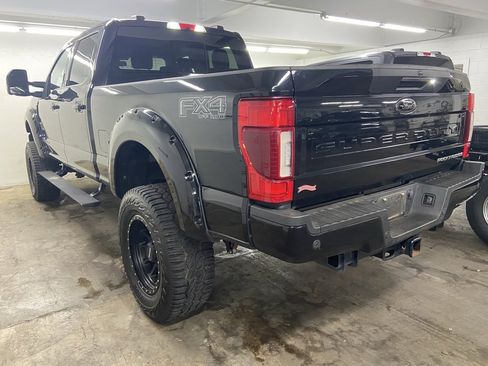 Used 2020 Ford F250 Lariat image 2