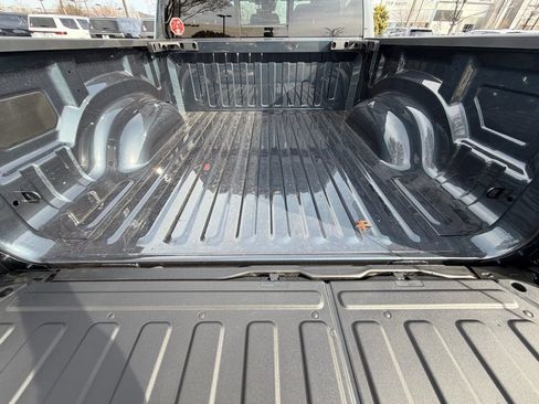 New 2026 RAM 1500 4x4 Crew Cab image 9