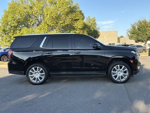 Used 2021 Chevrolet Tahoe High Country w/ Premium Package AWD/4WD image 2