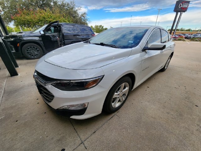 Used 2024 Chevrolet Malibu LS FWD image 3