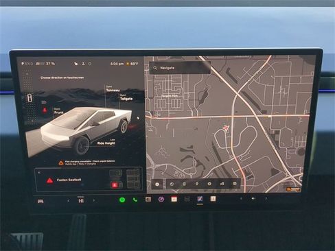 Used 2024 Tesla Cybertruck AWD Crew Cab image 21