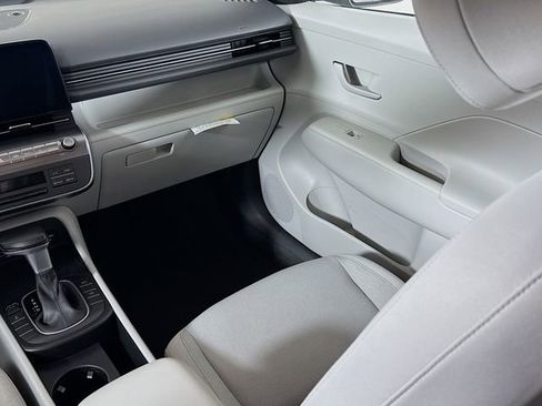 Certified 2024 Hyundai Kona SEL image 23