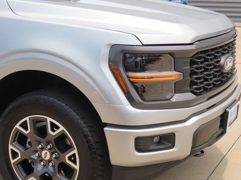Used 2025 Ford F150 STX w/ Equipment Group 200A AWD/4WD image 6