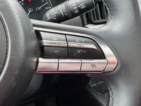 Used 2025 MAZDA CX-50 AWD 2.5 Hybrid w/ Premium Pkg image 17