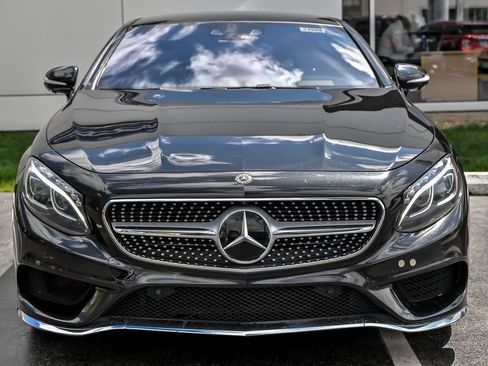 Used 2017 Mercedes-Benz S 550 4MATIC Coupe image 4
