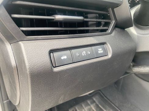 Used 2023 Nissan Altima 2.5 SV FWD image 17