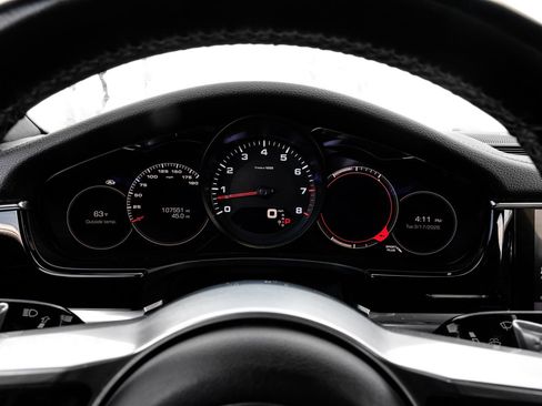 Used 2018 Porsche Panamera 4 image 20