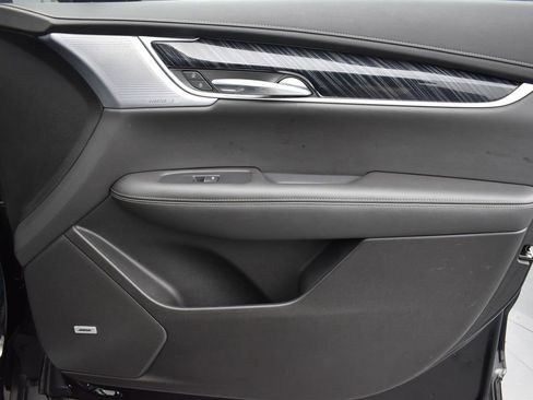 Certified 2024 Cadillac XT6 Premium Luxury w/ Technology Package image 35