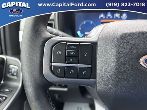 Used 2025 Ford F350 Lariat w/ Black Appearance Package image 21