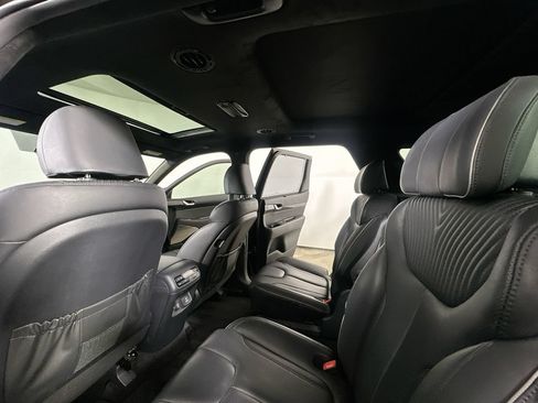 Used 2023 Hyundai Palisade Calligraphy FWD image 13