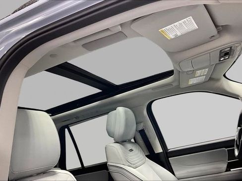 New 2026 Ford Expedition Max Platinum image 3