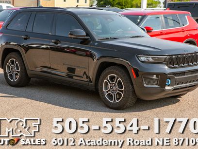 Used 2023 Jeep Grand Cherokee Trailhawk w/ Advanced Protech Group II