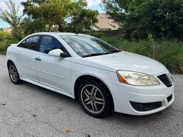 Used 2010 Pontiac G6 Sedan FWD image 4