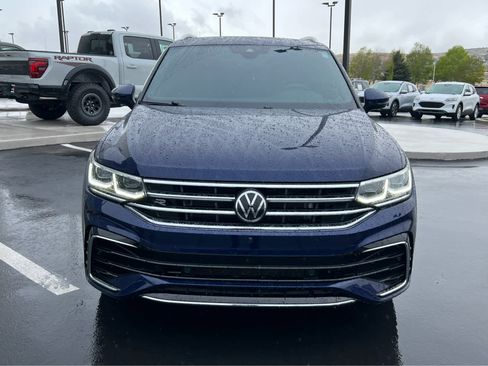Used 2022 Volkswagen Tiguan SEL R-Line AWD/4WD image 3