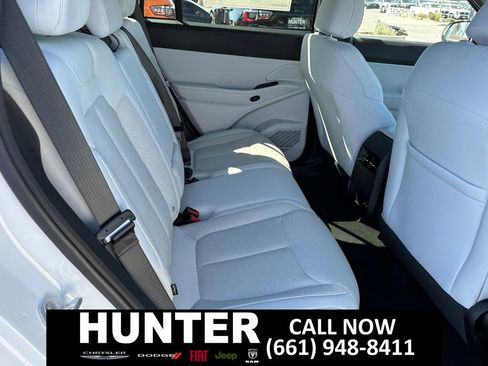 New 2026 Jeep Cherokee Laredo image 18