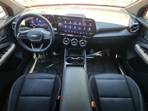 Used 2024 Chevrolet Blazer EV LT AWD/4WD image 14