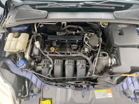 Used 2012 Ford Focus SE FWD image 9