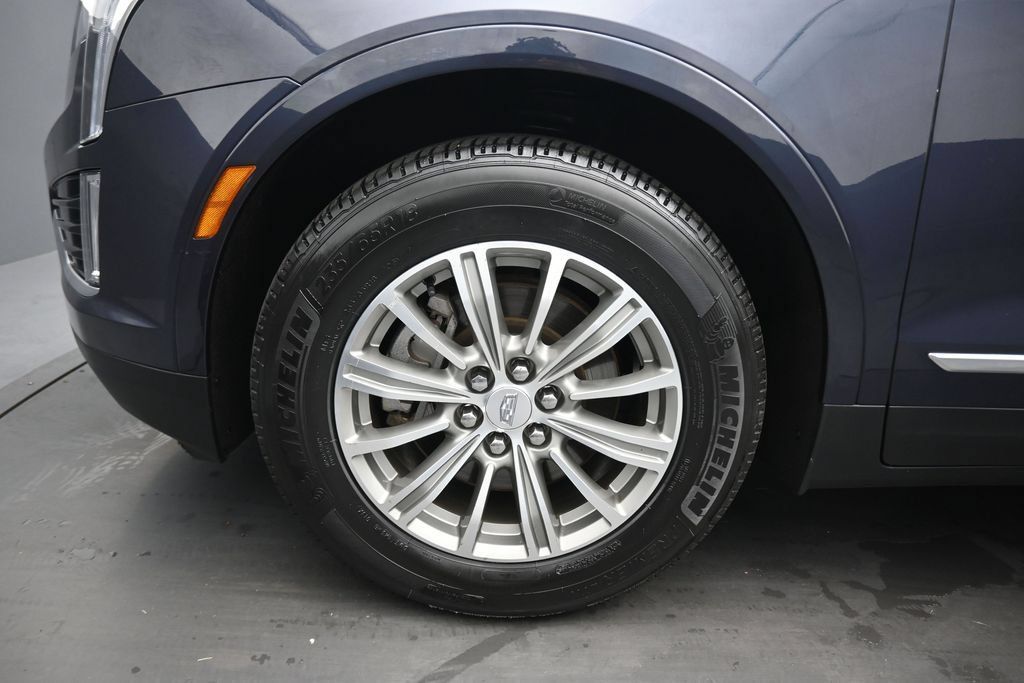 Used 2018 Cadillac XT5 Luxury w/ Driver Awareness Package FWD image 57