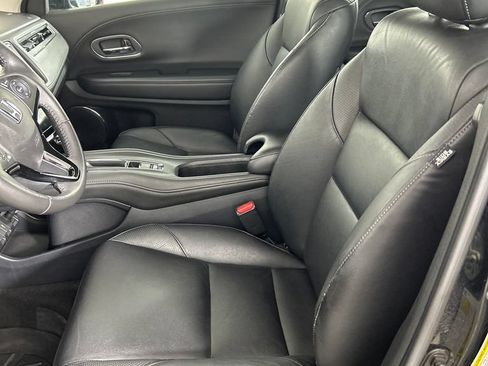 Used 2018 Honda HR-V EX-L image 11
