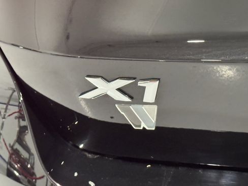 Used 2025 BMW X1 xDrive28i w/ Technology Package image 41