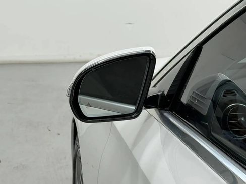 Used 2017 Mercedes-Benz E 400 4MATIC Wagon image 37