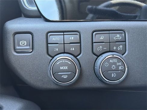 New 2026 Chevrolet Silverado 2500 LT w/ Trail Boss Package image 18