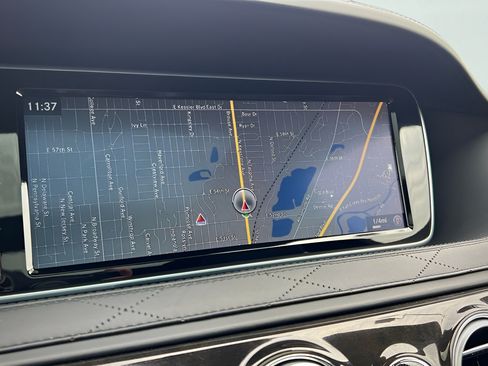 Used 2015 Mercedes-Benz S 63 AMG 4MATIC Sedan image 56