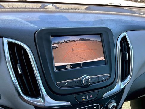 Used 2024 Chevrolet Equinox LT AWD/4WD image 14