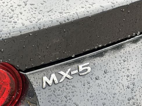 Used 2023 MAZDA MX-5 Miata Grand Touring image 12